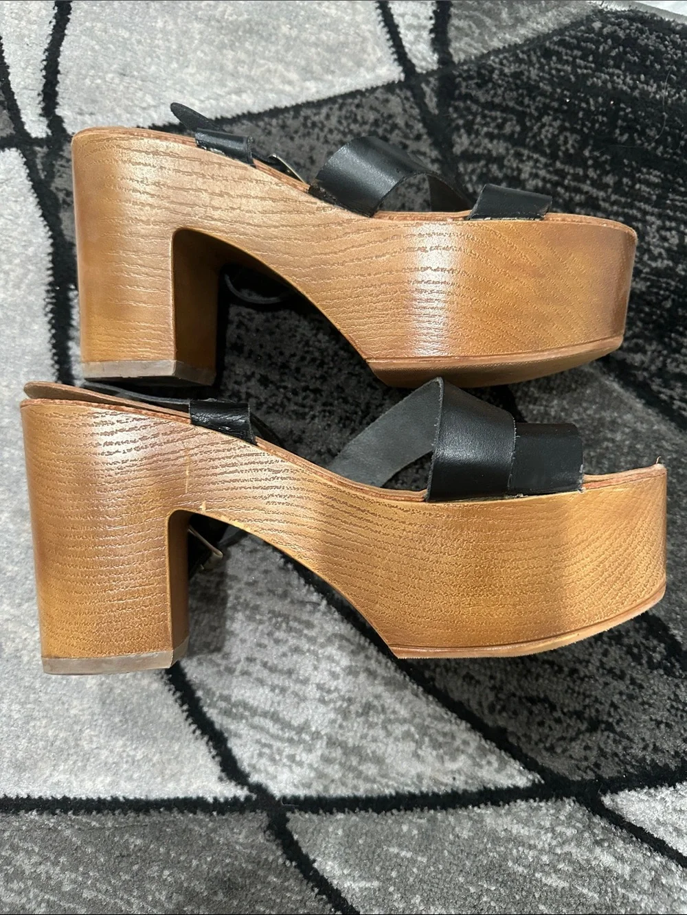 Zigi Soho Black Strappy Platform Sandals with Wood-Look Heel